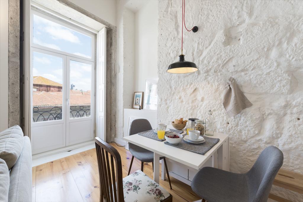 Lovelystay - Cativo Mezzanine Studio OOporto Exterior foto